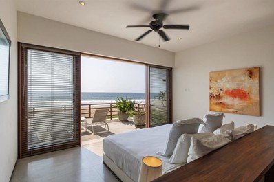 Marea Beachfront Villas by null