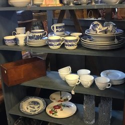 The Whistle Stop Resale