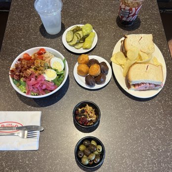Jason's Deli - Roast Beef Sandwich $10.49, Ultimate BLT salad Bowl $11.19 , Sides are Free. - Delis Near Me - Altamonte Springs, Florida Jason's Deli - Roast Beef Sandwich $10.49, Ultimate BLT salad Bowl $11.19 , Sides are Free. - Delis Near Me - Altamonte Springs, Florida