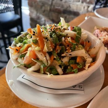 86 Forks Bar + Table - Orange Asian Vinaigrette Salad - Asian Fusion Near Me - Pensacola, Florida
