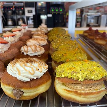Friendly Donuts - Donuts Near Me - Orange, California Friendly Donuts - Donuts Near Me - Orange, California