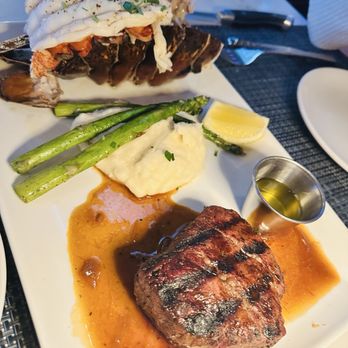Paradiso Restaurant - Surf and Turf - Italian Near Me - San Leandro, California