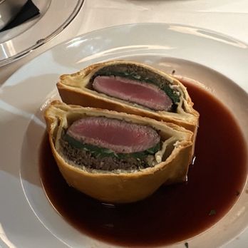 Restaurant Francois - Stuffed lamb - French Near Me - Austin, Texas Restaurant Francois - Stuffed lamb - French Near Me - Austin, Texas
