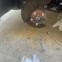 Seffner Tires - Stud replacement