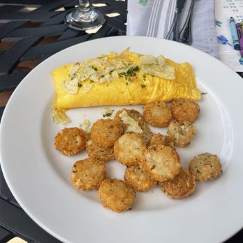 Press & Plow - Frenchie omelet with has brown rounds - Breakfast & Brunch Near Me - Edmond, Oklahoma