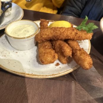 Wexford, Savannah's Irish Pub - Fish Sticks - Irish Pub Near Me - Savannah, Georgia