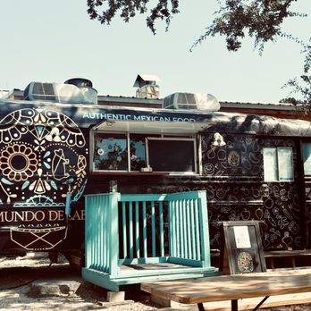 Un Mundo De Sabor - Food truck - Desserts Near Me - Driftwood, Texas Un Mundo De Sabor - Food truck - Desserts Near Me - Driftwood, Texas