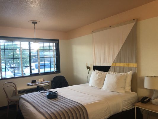 THE SANDMAN HOTEL - 171 Photos & 252 Reviews - Hotels - 3421 Cleveland