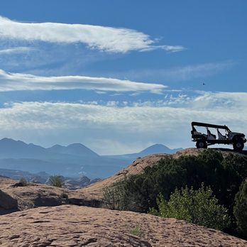 Xtreme 4x4 Tours - Tours Near Me - Moab, Utah