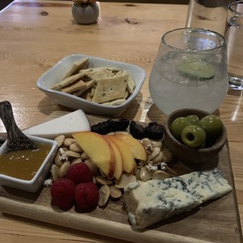 La Sirena - Petite Cheese Board - Cocktail Bars Near Me - Lubbock, Texas