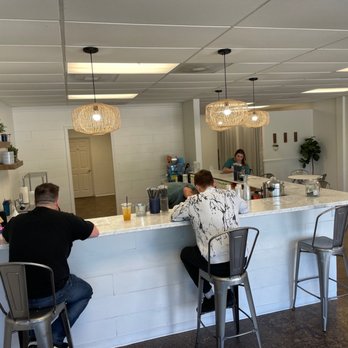 Hometown Nutrition - The store - Juice Bars & Smoothies Near Me - White House, Tennessee Hometown Nutrition - The store - Juice Bars & Smoothies Near Me - White House, Tennessee