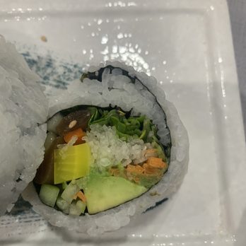 Linko Sushi - Vegetable roll - Sushi Bars Near Me - Apple Valley, California Linko Sushi - Vegetable roll - Sushi Bars Near Me - Apple Valley, California