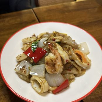 Chalong - Kee Mao Seafood - Thai Near Me - New York, New York Chalong - Kee Mao Seafood - Thai Near Me - New York, New York