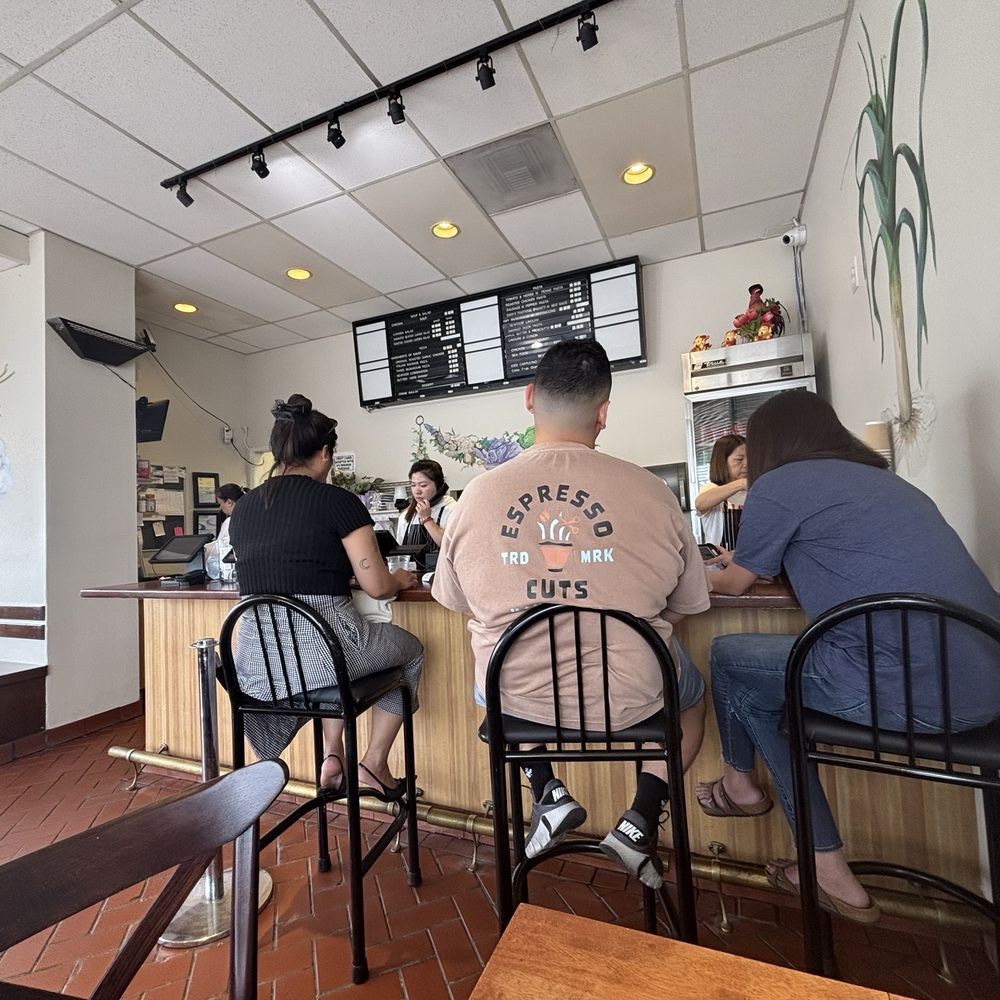 Savoy Kitchen - Asian Fusion Near Me - Alhambra, California