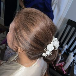 Heads Up Hair Design - Wedding updo hairstyle