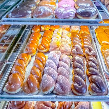 Happy Donuts - My youngest loves the Strawberry-Glazed heart shaped donut. And the twists are always fun. Morning bun and bare claws are MASSIVE. - Donuts Near Me - Burlingame, California