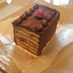Yorktown Pastry Shop - 7-Layer Extraordinairé