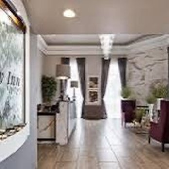 Abbey Inn & Suites - Lobby - Hotels Near Me - Cedar City, Utah