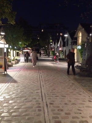 Bercy Village by null