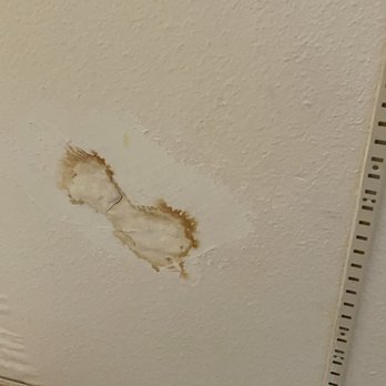 Quantum Residential - Water damage as of 03/2023 in the wall as from upstairs flooding - Property Management Near Me - Vancouver, Washington
