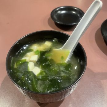 Tokkuri-Tei - Wakame & tofu miso soup - Sushi Bars Near Me - Honolulu, Hawaii Tokkuri-Tei - Wakame & tofu miso soup - Sushi Bars Near Me - Honolulu, Hawaii
