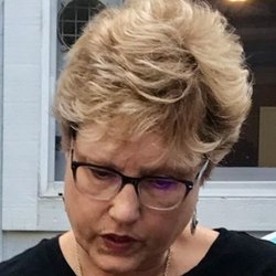 Nellie's Thistle Salon - Me with my cute hair...