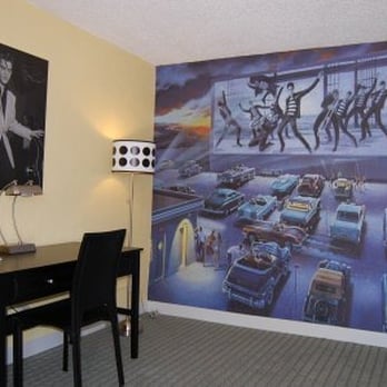 Hotel Palms - Hotels Near Me - Atlantic Beach, Florida