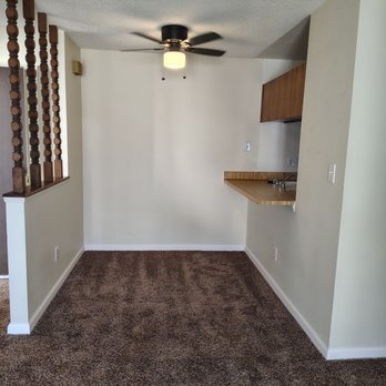 College View Apartments - Apartments Near Me - Bakersfield, California College View Apartments - Apartments Near Me - Bakersfield, California