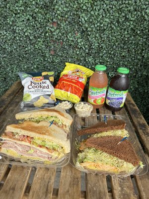 Fatboy's Deli & Spirits by null