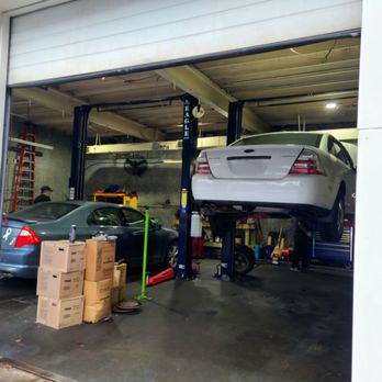 Ace Auto Repair - Clean shop with excellent staff. - Auto Repair Near Me - East Ridge, Tennessee Ace Auto Repair - Clean shop with excellent staff. - Auto Repair Near Me - East Ridge, Tennessee