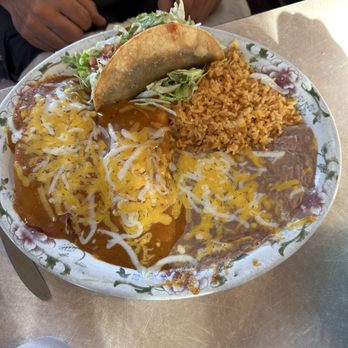 La Cabana Mexican Restaurant - Enchilada, Chile Relleno and Taco - Mexican Near Me - Post Falls, Idaho