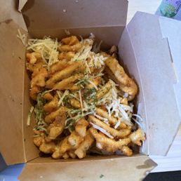 Garlic waffle cut fries Garlic waffle cut fries
