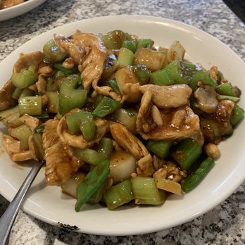 Chinese Munch In - 505. Kung Pao Chicken - Chinese Near Me - Wheeling, Illinois Chinese Munch In - 505. Kung Pao Chicken - Chinese Near Me - Wheeling, Illinois