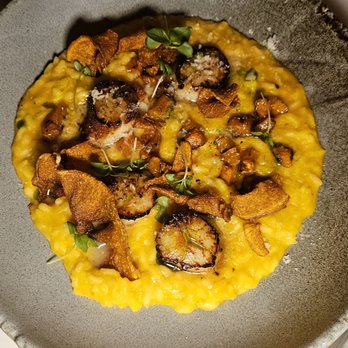 Glass Kitchen - HOKKAIDO SCALLOP RISOTTO $32 (Butternut squash, lemon, parmesan, basil) - Breakfast & Brunch Near Me - Markham, Ontario