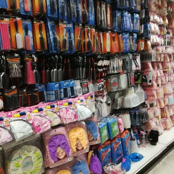 Forêt Mini Dépot - Discount Store Near Me - Brossard, Quebec