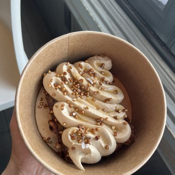 Two Hands - Banana bread - Cafes Near Me - New York, New York Two Hands - Banana bread - Cafes Near Me - New York, New York