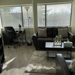 Dr. Goldberg & Associates - Treatment room 1