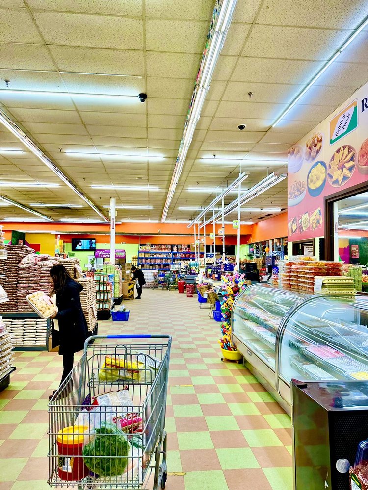 DELIGHT BIG BAZAR Updated October 2024 40 Photos & 30 Reviews