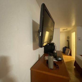 ECONO LODGE OLD TOWN - Updated January 2025 - 70 Photos &amp; 85 