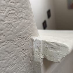 Lennar Reno - Nice finished edges on stairway
