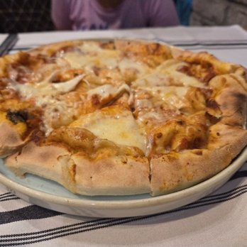 Cork & Pig Tavern - Kid's cheese pizza. Delicious! - New American Near Me - Abilene, Texas