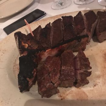 Wolfgang's Steakhouse - Porterhouse lacked the quality and taste compared to it's peers in the US.  And where's the signature burn marks on the side of the dish? - Steakhouses Near Me - Hong Kong, HK
