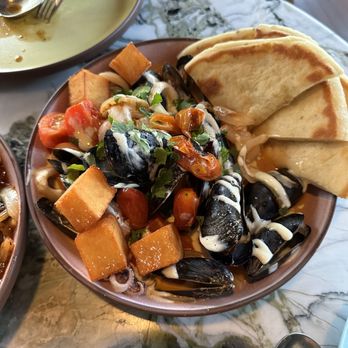 Cabra - Mussels - Peruvian Near Me - Los Angeles, California
