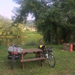 Gap Trail Campground - River side sites