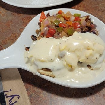 Huckleberry's - Biscuits and gravy, and strawberry crepes - Breakfast & Brunch Near Me - Sacramento, California