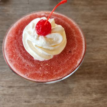 Damons Grill - Strawberry Daquri - Seafood Near Me - Myrtle Beach, South Carolina