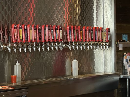 Toppling Goliath Brewing Co by null