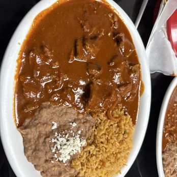Guajillo Restaurant - Chile Rojo - Mexican Near Me - Huntington Park, California Guajillo Restaurant - Chile Rojo - Mexican Near Me - Huntington Park, California