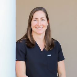 Aaron Creek - The Neck and Back Institute of Florida - Anna B., APRN