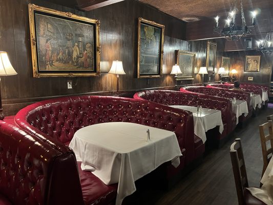 Colombo's Italian Steakhouse & Jazz Club by null